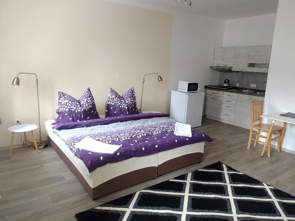 Apartmány LoNo Jičín Exterior foto